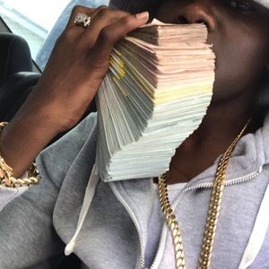 Meet your Posher, Robert